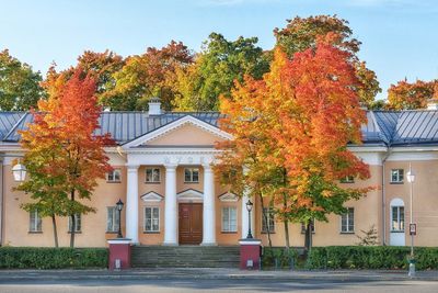 Нескучная прогулка из века в век: аудиоэкскурсия в Национальный музей Республики Карелия