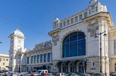 Витебский вокзал: прогулка с погружением в историю железных дорог