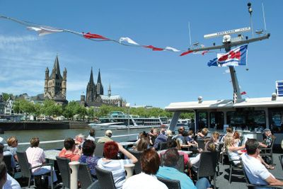 Cologne: Panorama City Cruise Ticket - photo 2