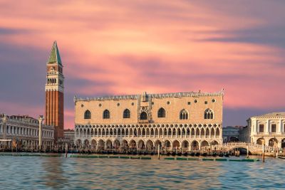 Veneza: O magnífico Palácio Ducal e a Praça de São Marcos