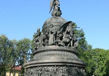 Памятник "Тысяче...