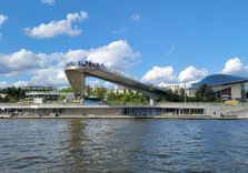 Moscow's Floatin...