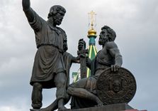 Памятник Минину ...
