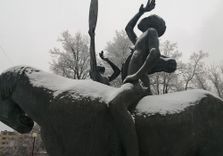 Скульпт...