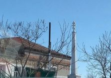 Памятник Защитни...