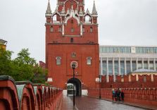 Троицкая башня