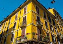 Via Fiori Chiari