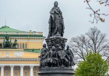 Памятник Екатери...