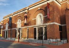 Museum of the Ame...