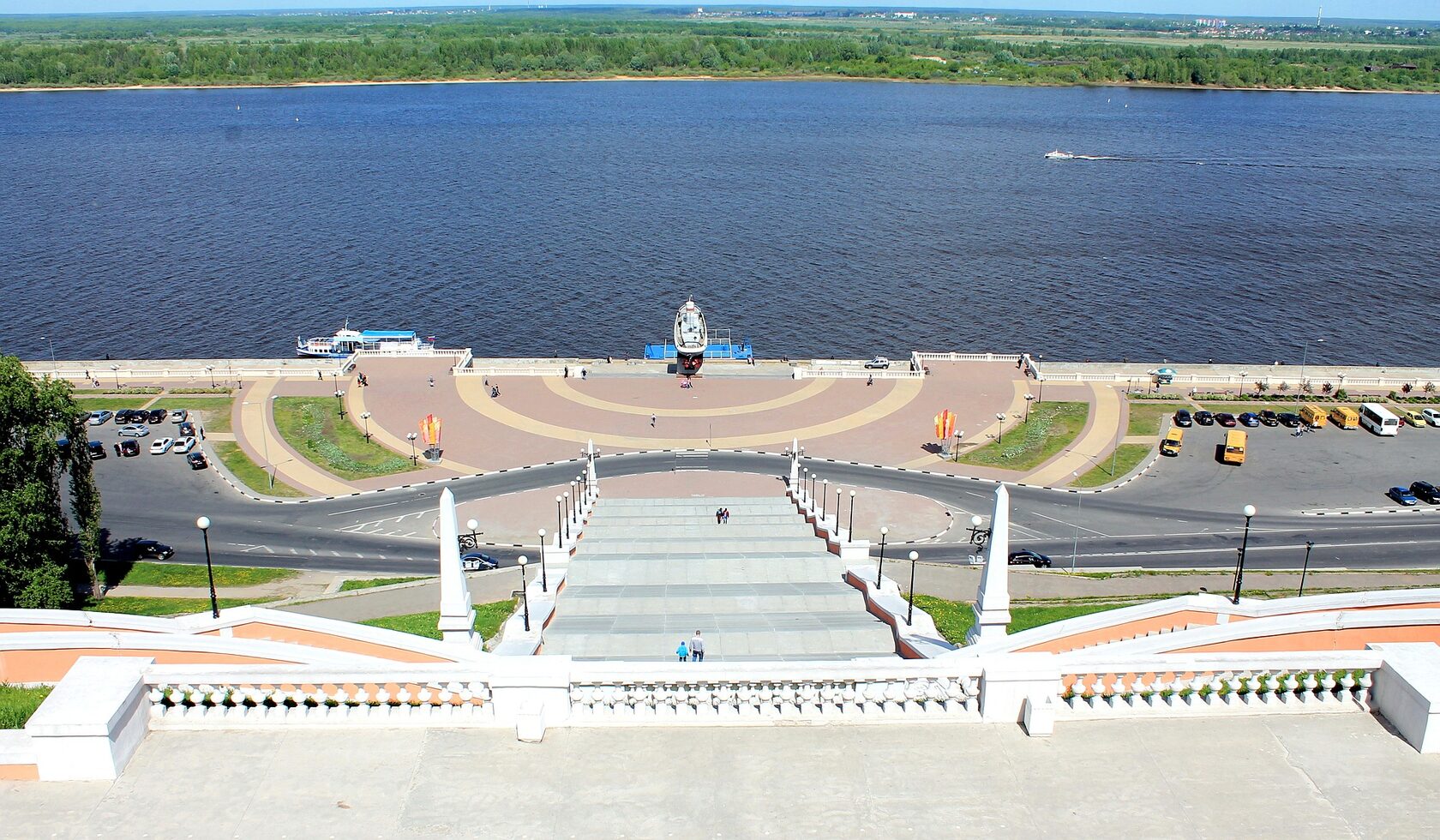 верхневолжская набережная в нижнем новгороде